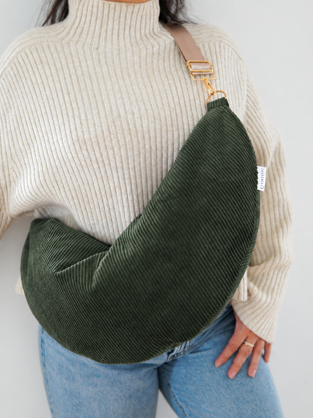 Stillkissen To Go – Cord Forest Green