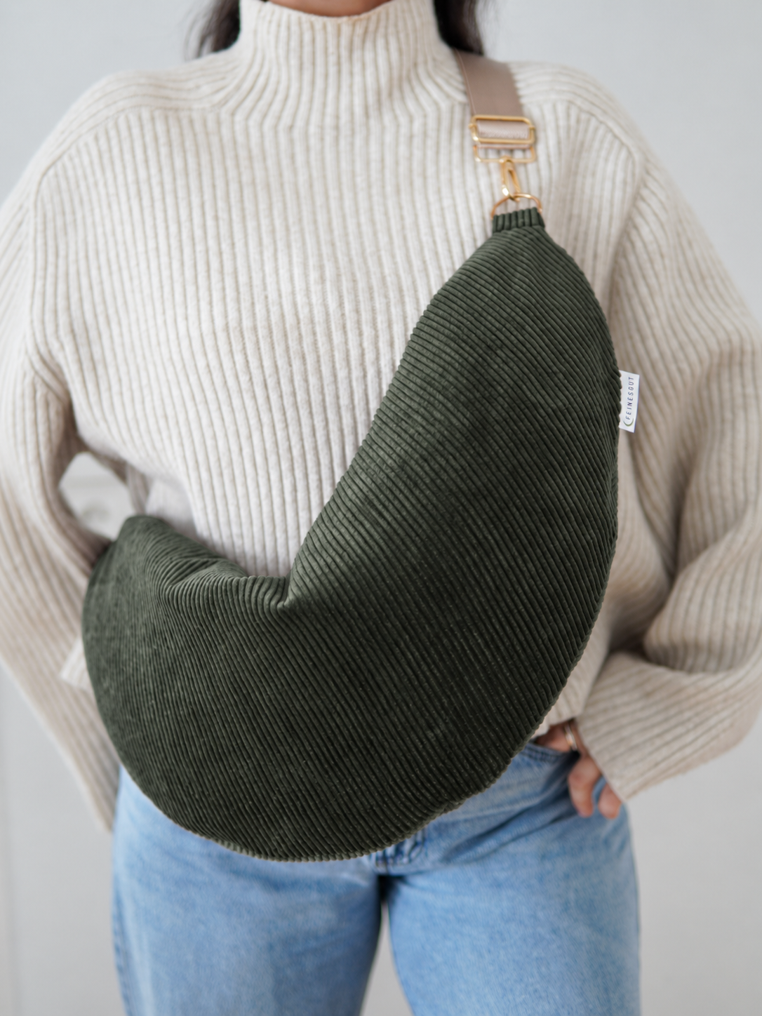 Stillkissen To Go – Cord Forest Green