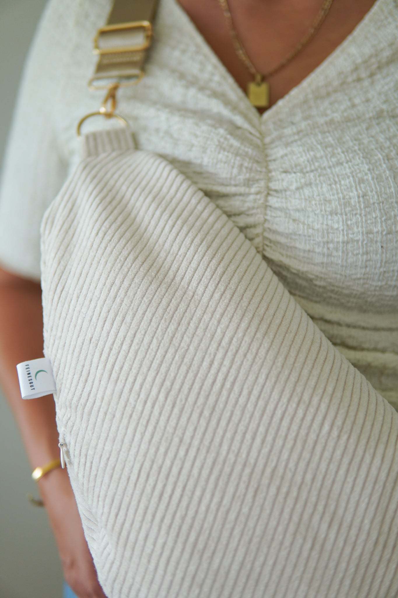 Stillkissen To Go – Cord Sand