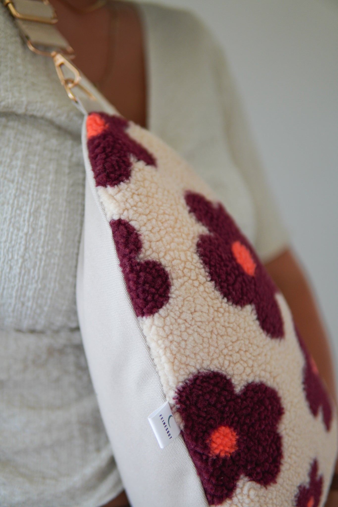 Stillkissen To Go – Floral Teddy