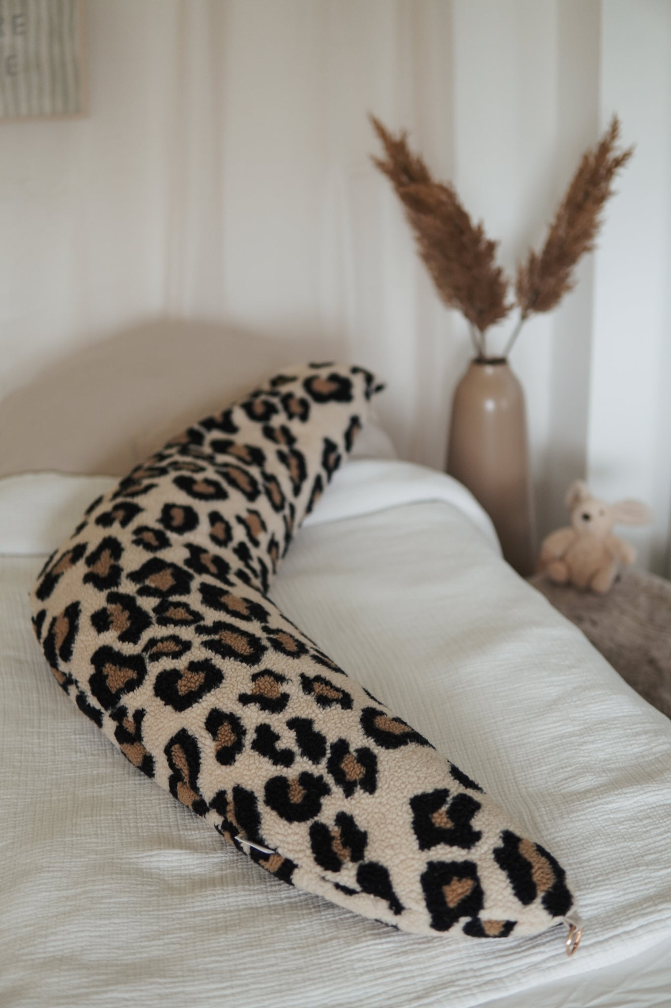 Stillkissen Home XL - Leo Savanna Teddy