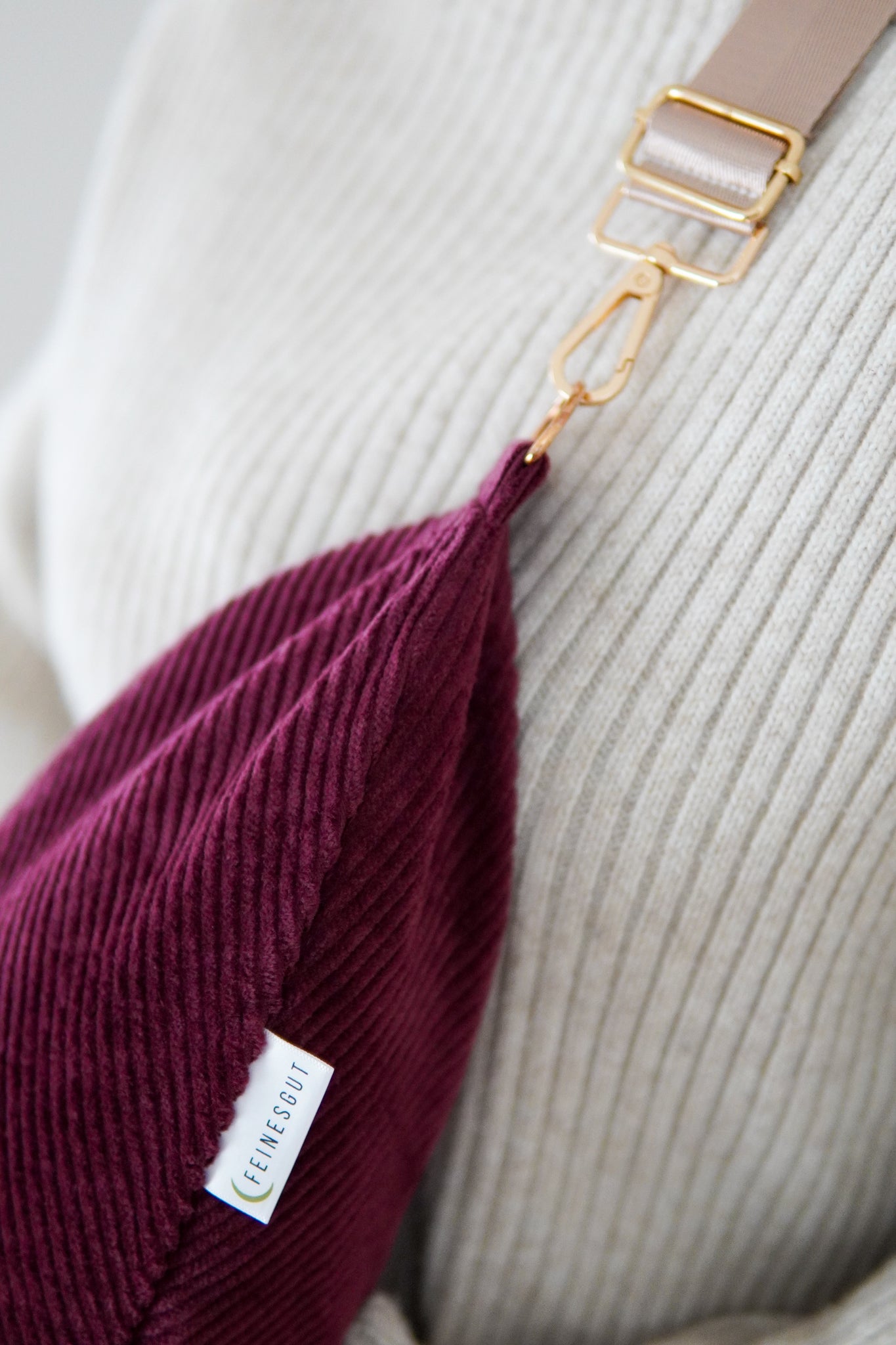 Stillkissen To Go – Cord Berry