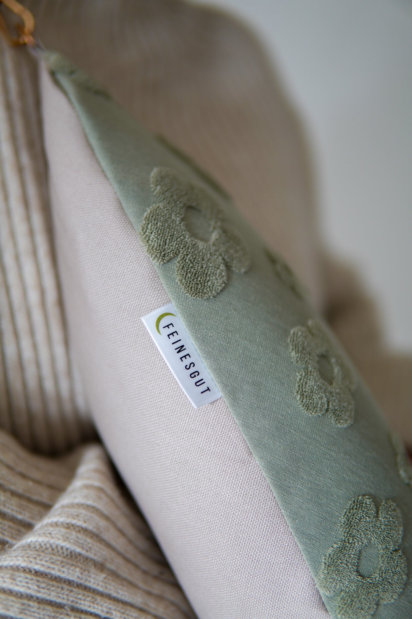 Stillkissen To Go – Olive Blossom