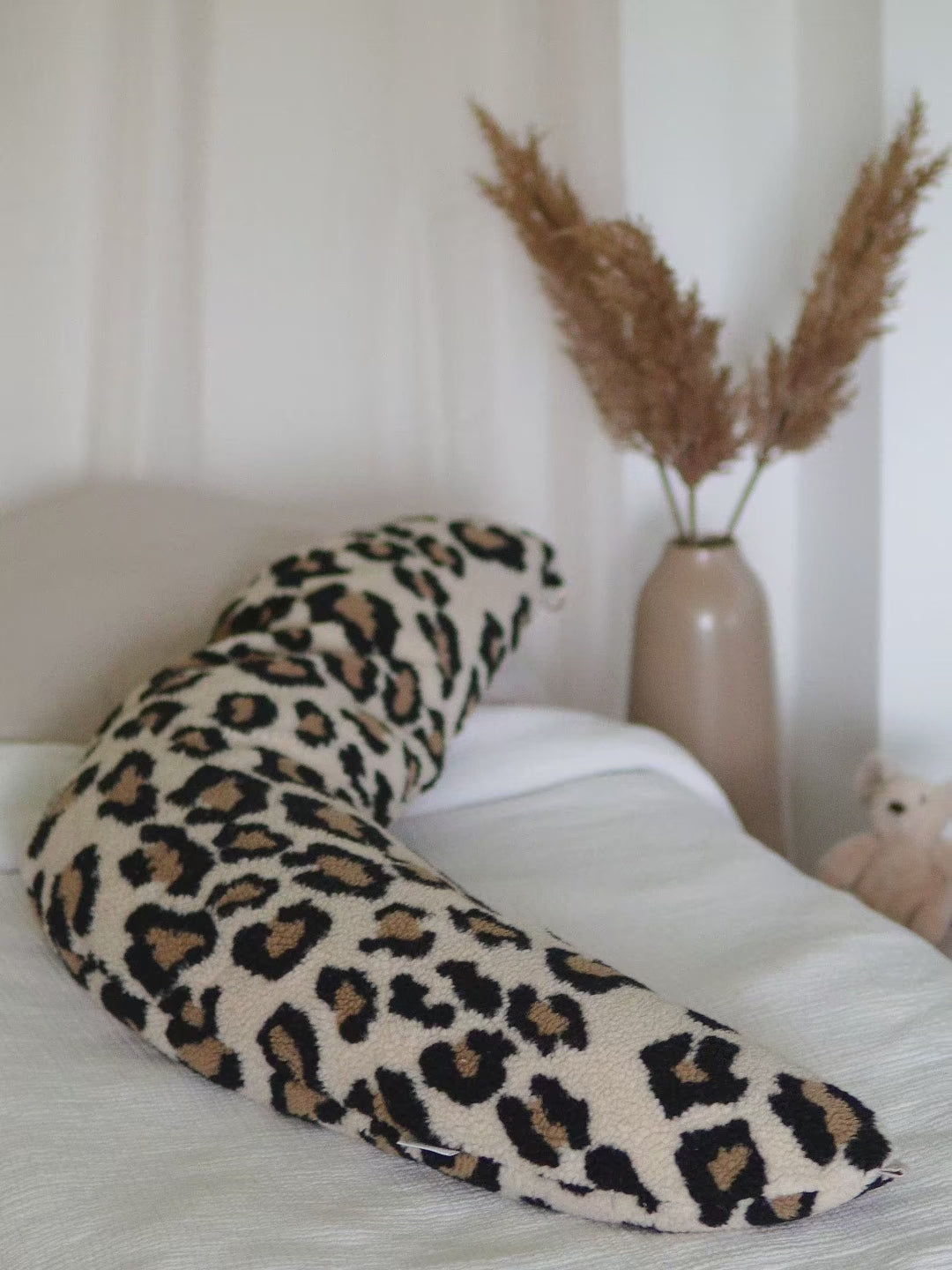 Stillkissen Home XL - Leo Savanna Teddy